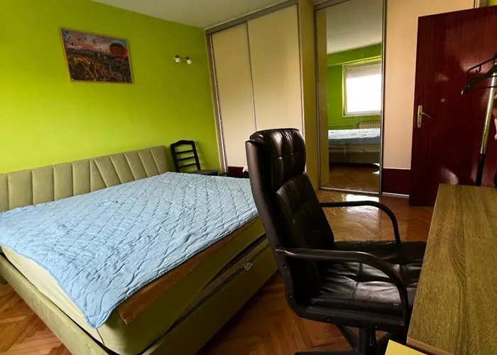 Central Skopje Apartment スコピエ